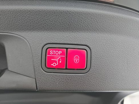 Used 2024 Mercedes-Benz GLE 53 AMG 4MATIC Coupe image 13