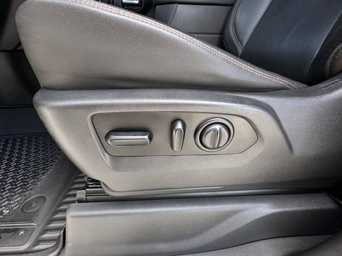 Used 2021 GMC Sierra 1500 AT4 w/ AT4 Value Package AWD/4WD image 20