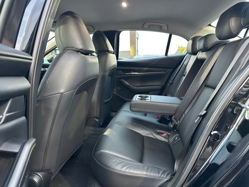 Used 2021 MAZDA MAZDA3 s image 15