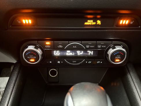 Used 2018 MAZDA CX-5 Touring w/ Preferred Equipment Package image 25