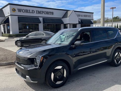 Used 2026 Kia EV9 Wind AWD/4WD image 50