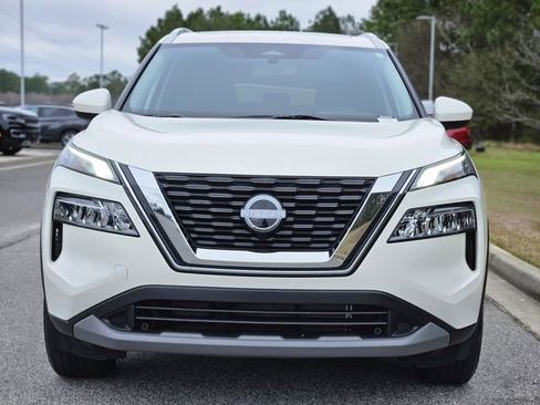 Certified 2023 Nissan Rogue SV w/ SV Premium B Package image 2