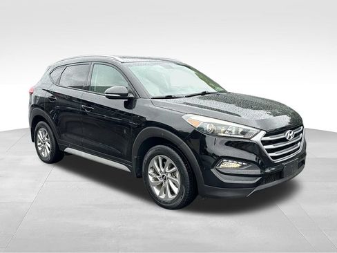 Used 2018 Hyundai Tucson SEL Plus w/ Cargo Package FWD image 1