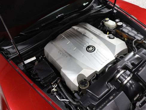 Used 2006 Cadillac XLR image 15