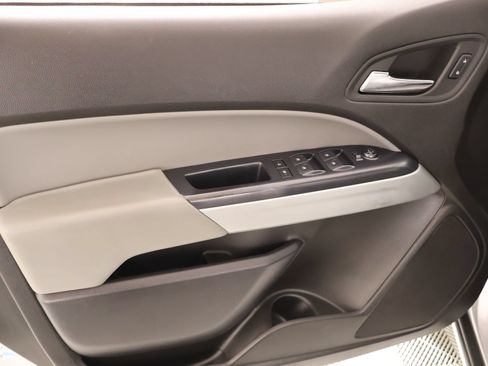 Used 2016 Chevrolet Colorado LT RWD image 15