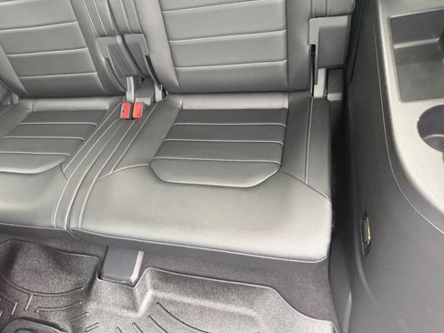 Used 2019 Volkswagen Atlas SEL Premium AWD/4WD image 28