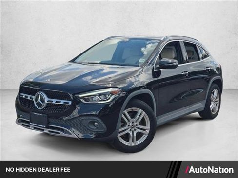 Used 2022 Mercedes-Benz GLA 250 4MATIC image 1