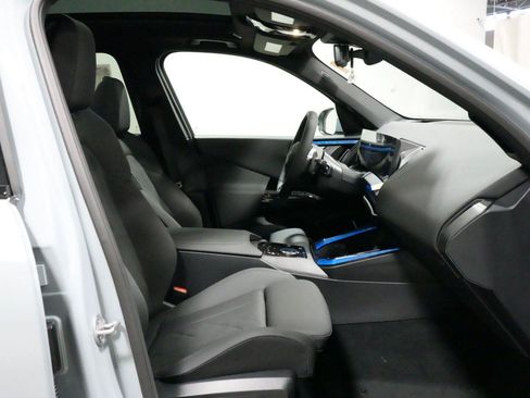 New 2026 BMW X3 xDrive30i w/ Premium Package AWD/4WD image 7