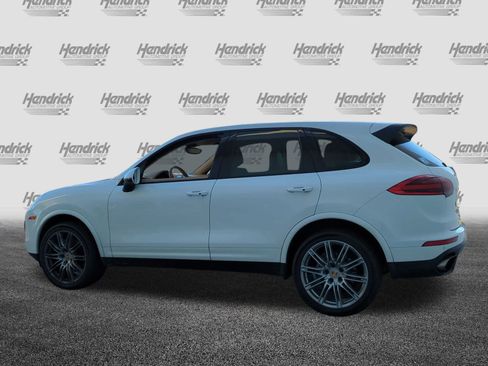 Used 2017 Porsche Cayenne Platinum Edition image 8