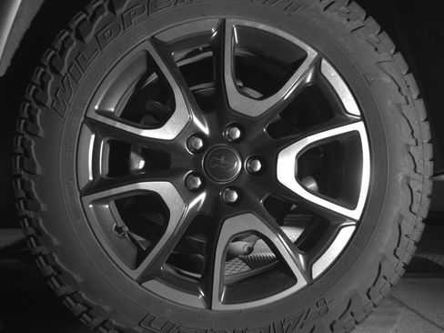 Used 2025 Jeep Compass Trailhawk image 14