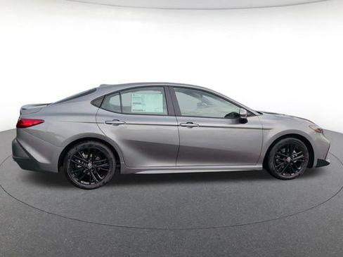 New 2026 Toyota Camry SE FWD image 7
