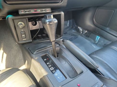 Used 1994 Chevrolet Camaro Z28 image 19