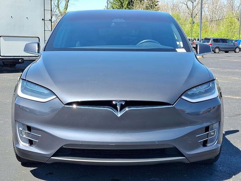 Used 2017 Tesla Model X 100D AWD/4WD image 29