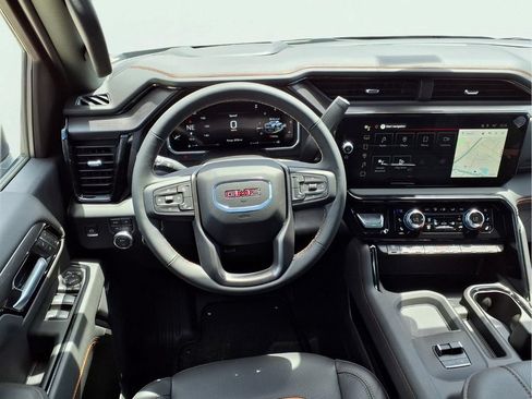 New 2026 GMC Sierra 2500 AT4 w/ AT4 Premium Plus Package AWD/4WD image 7