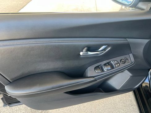 Certified 2023 Nissan Sentra SV w/ All-Weather Package FWD image 7