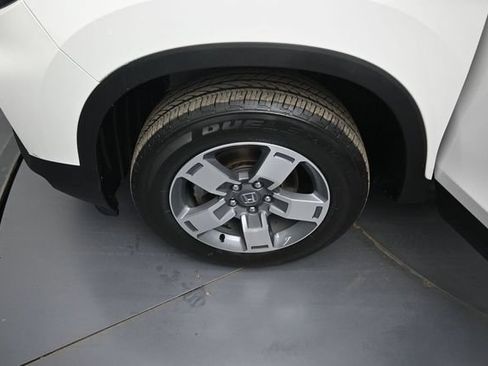 Certified 2025 Honda Ridgeline RTL image 32