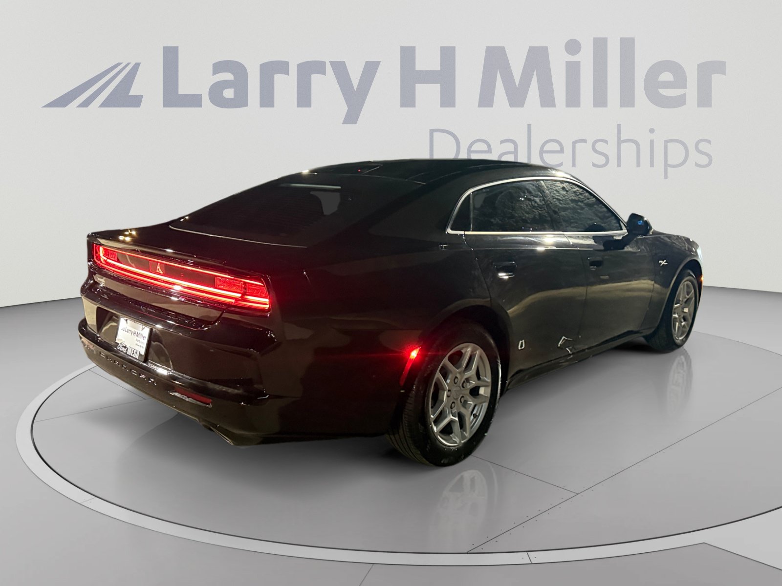 Used 2026 Dodge Charger R/T AWD/4WD image 5