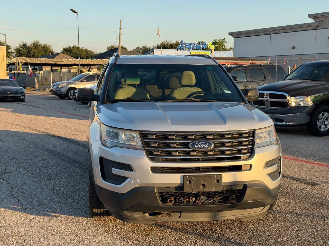 Used 2017 Ford Explorer 4WD image 6