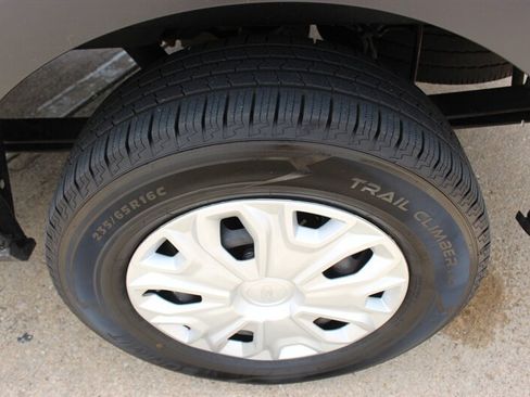 Used 2025 Ford Transit 350 XLT RWD image 31