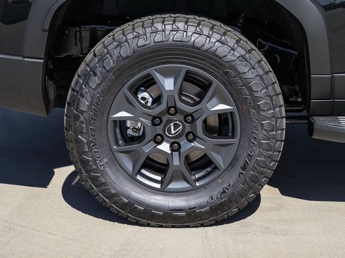 New 2026 Lexus GX 550 AWD/4WD image 10