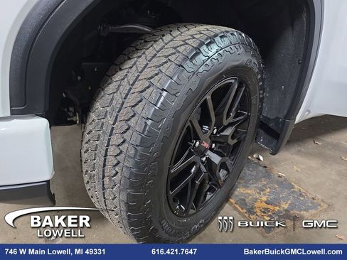 New 2026 GMC Sierra 1500 Elevation image 31