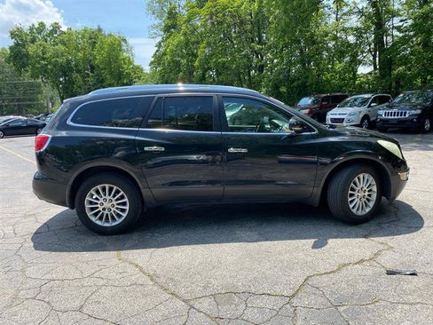 Used 2011 Buick Enclave CX image 4