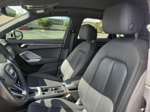Used 2022 Audi Q3 2.0T Premium w/ Convenience Package image 26