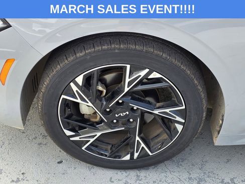 Used 2025 Kia K5 GT-Line image 35