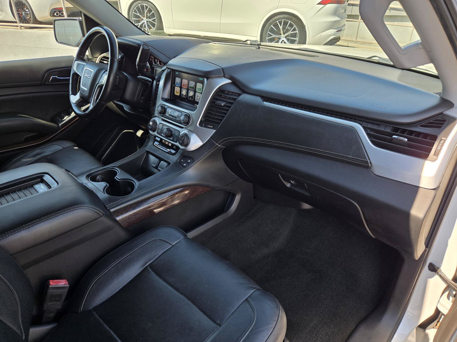 Used 2017 GMC Yukon SLT RWD image 31