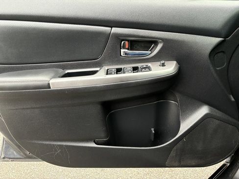 Used 2015 Subaru Impreza 2.0i Limited image 14