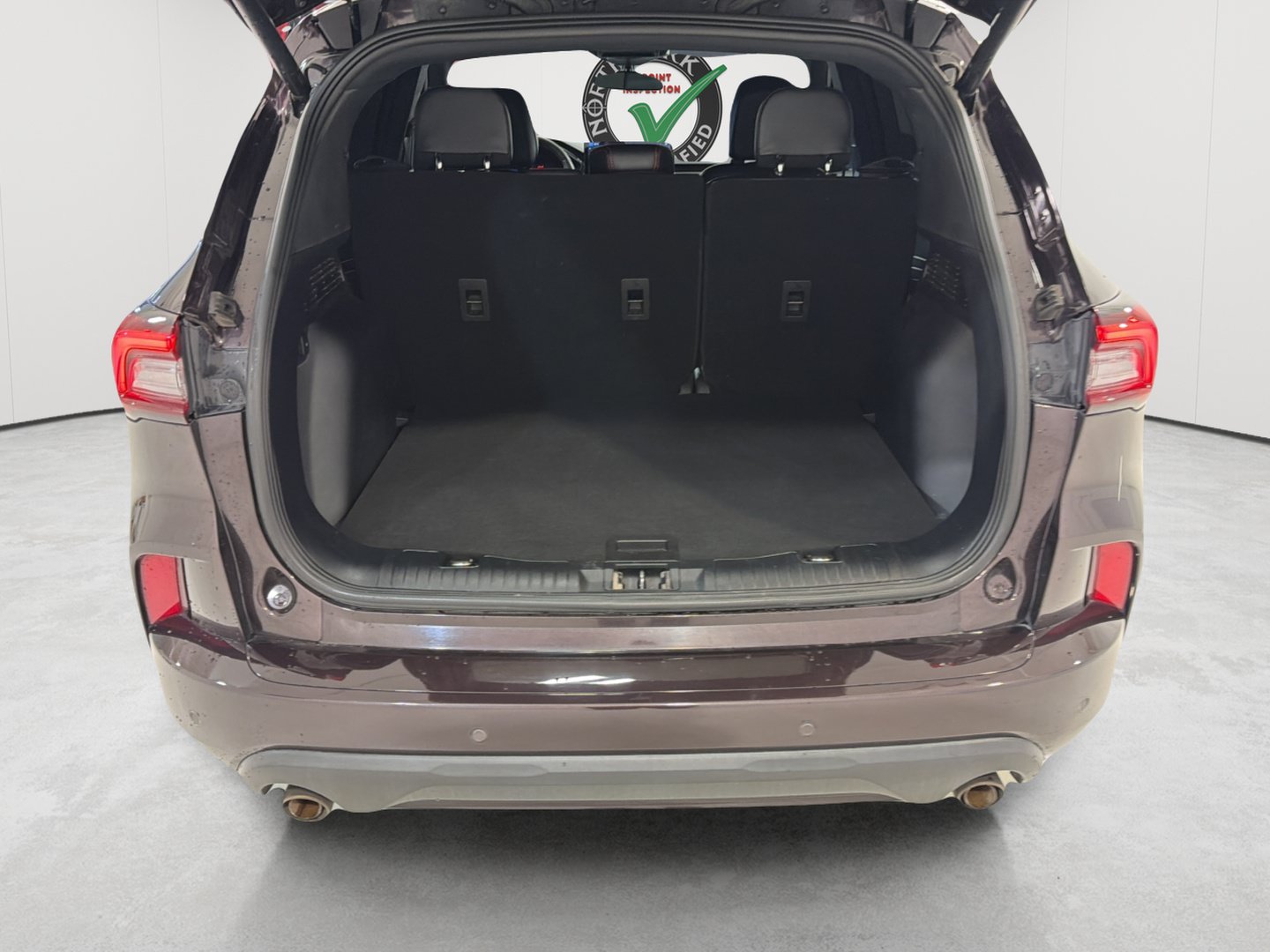 Used 2023 Ford Escape ST-Line w/ Tech Pack #1 FWD image 22