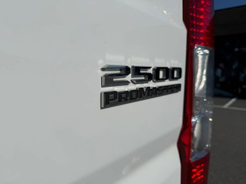 Used 2023 RAM ProMaster 2500 FWD image 17