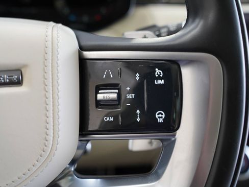 Used 2023 Land Rover Range Rover SE AWD/4WD image 16