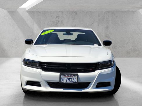 Used 2023 Dodge Charger SXT RWD image 2