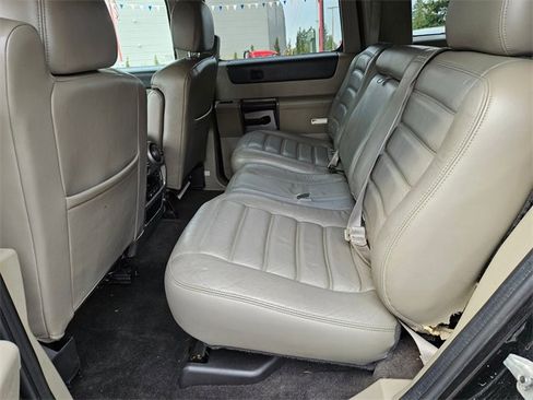 Used 2003 HUMMER H2 w/ Preferred Equipment Group image 12