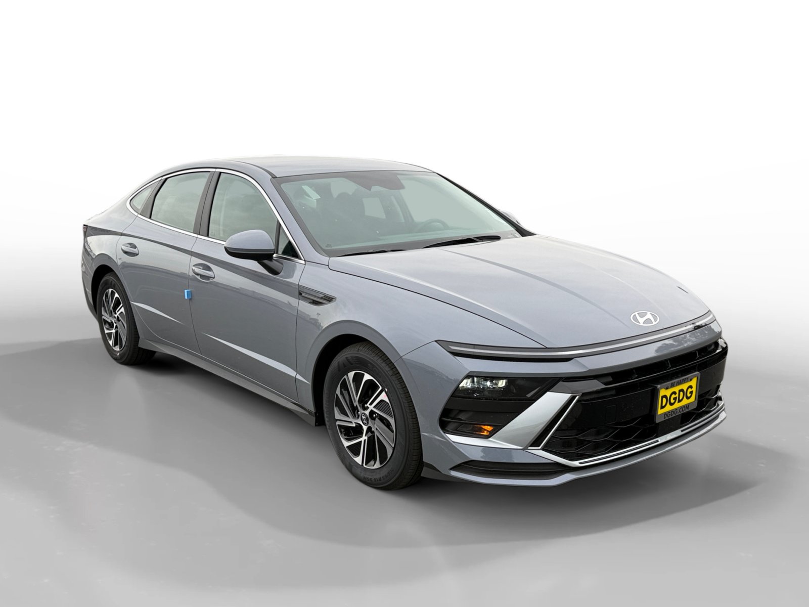 New 2026 Hyundai Sonata Blue FWD image 7