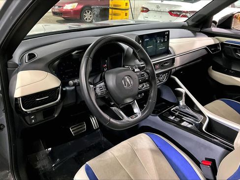 Used 2025 Acura ADX A-Spec image 16