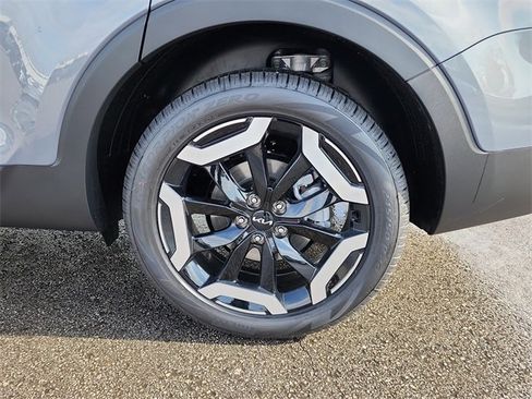 New 2025 Kia Telluride EX w/ EX Captain's Chair Package image 28