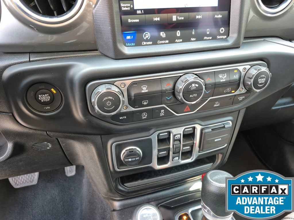 Used 2023 Jeep Gladiator Overland AWD/4WD image 24