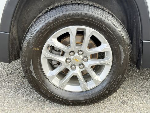 Used 2019 Chevrolet Traverse LT image 89