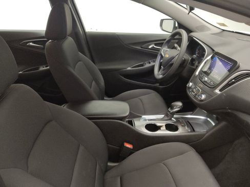 Used 2021 Chevrolet Malibu LS w/ Driver Confidence Package II FWD image 21