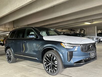 New 2026 Volvo XC90 B6 Plus w/ Protection Package Premier