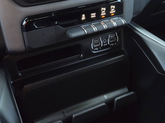 Used 2023 RAM 1500 Big Horn AWD/4WD image 23