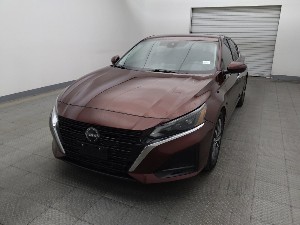 Used 2023 Nissan Altima 2.5 SV FWD image 15