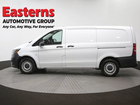 Used 2022 Mercedes-Benz Metris image 57
