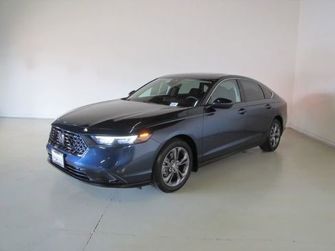 Certified 2023 Honda Accord EX image 1