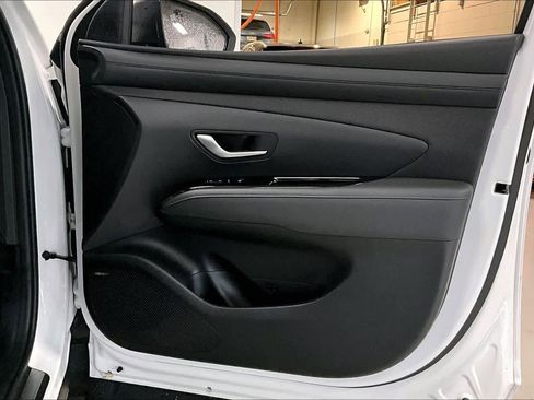 Used 2025 Hyundai Tucson Limited image 26