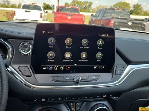 New 2025 Chevrolet Blazer LT w/ LPO, Black Sport Package AWD/4WD image 15