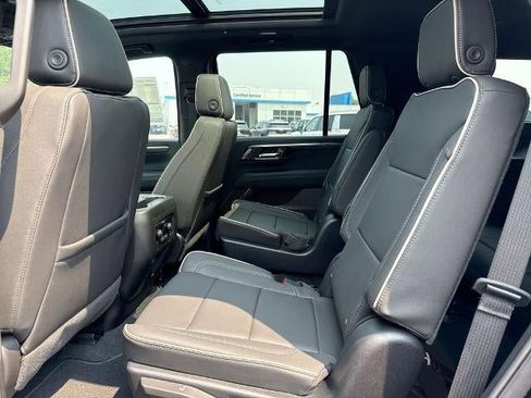 New 2025 Chevrolet Tahoe Premier w/ Sun And Tow Package image 26