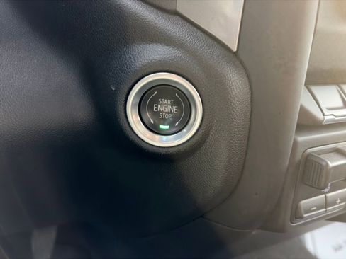 Used 2024 Chevrolet Silverado 1500 Custom image 27